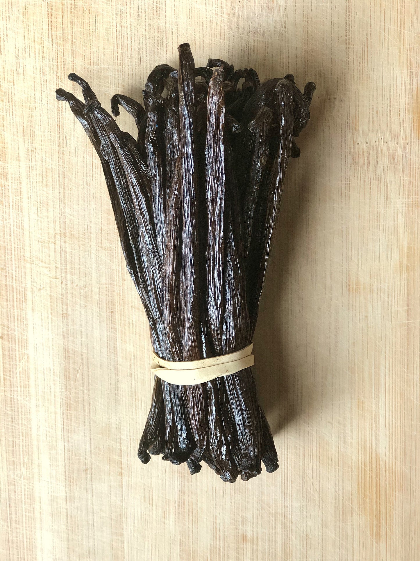20 Tahitian Extract Grade Vanilla Beans Great for Extraction & Baking (Grade B)
