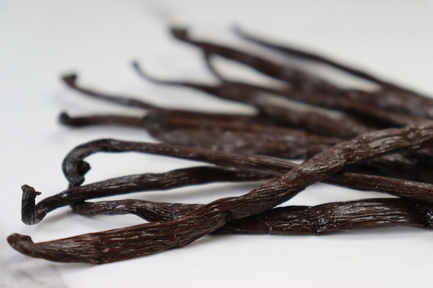 5 Madagascar ORGANIC Grade A Bourbon Vanilla Beans (4 inches)