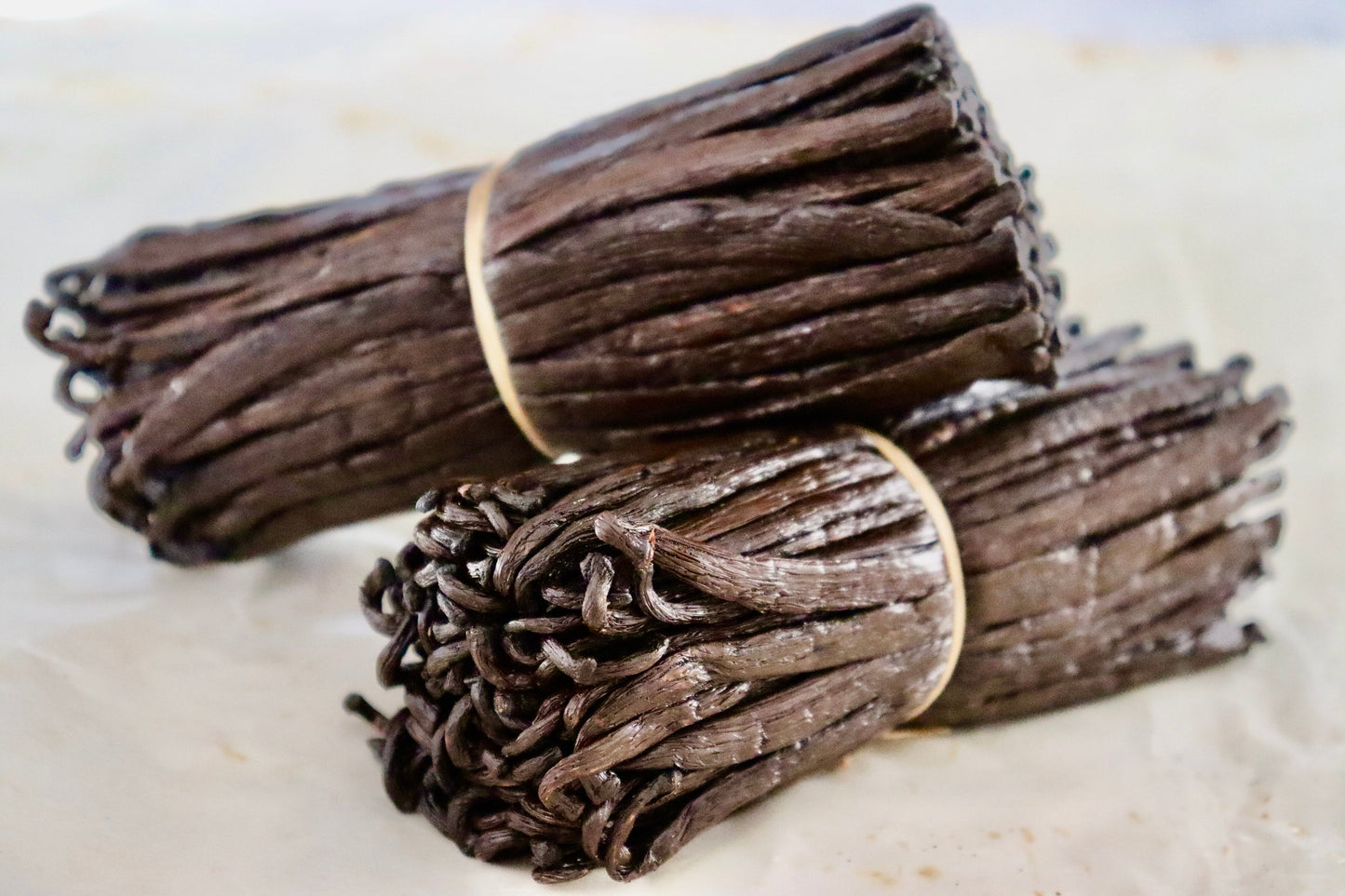 Madagascar Organic Bourbon Vanilla Beans Great for Extraction, Baking & Desserts, Flans, Pudding, Candles, Soaps, Vanilla Sugar
