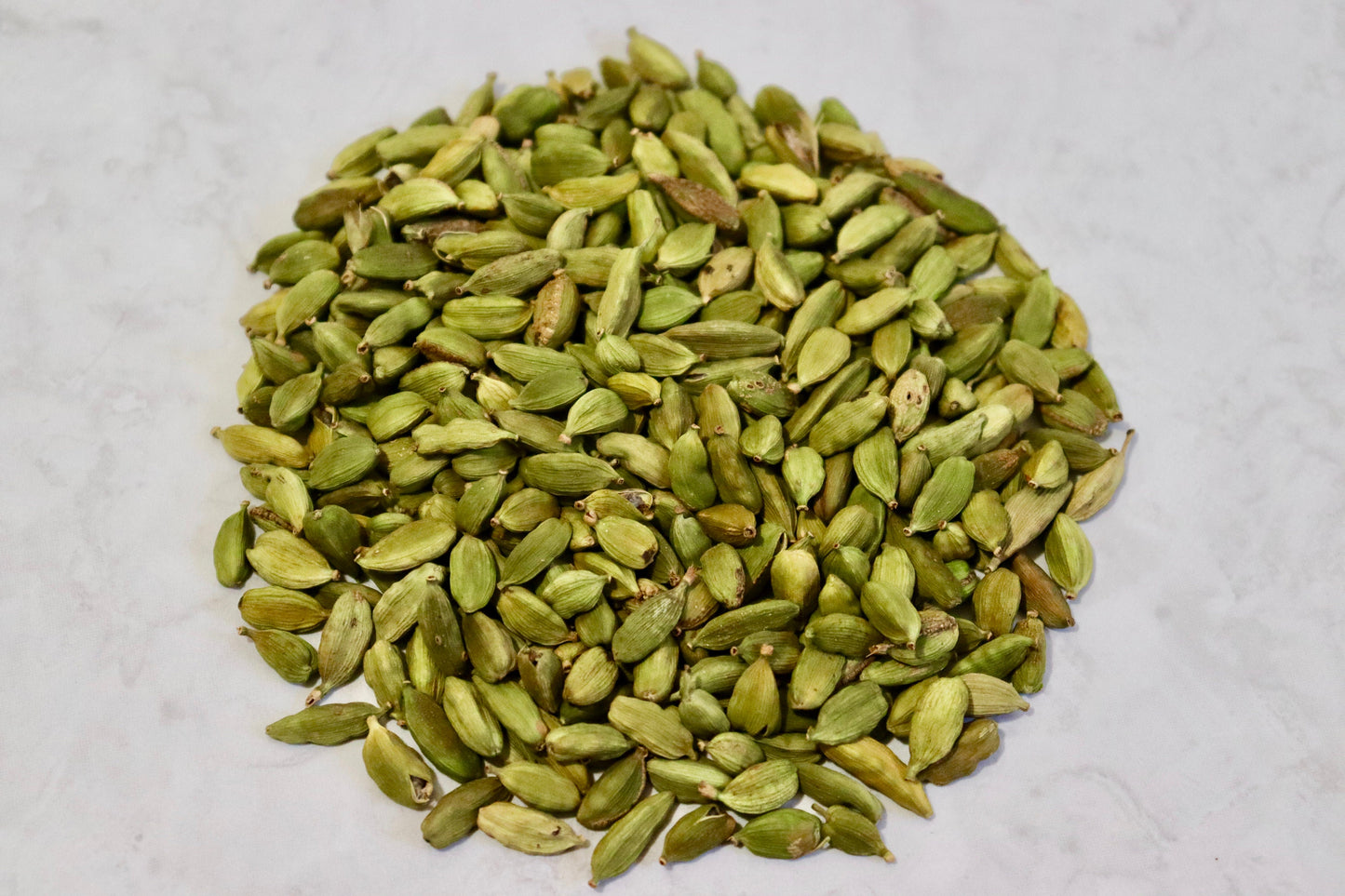 Green Cardamom Pods Premium Quality Perfect for Baking Highly Aromatic Flavorful Pods Full of Flavor